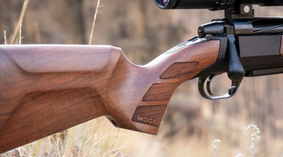 Common Walnut Stock Care Mistakes: Over-Oiling, Harsh Solvents, and Poor Storage - WOOX