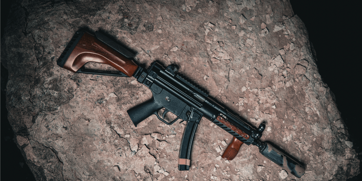 1913 - WOODY Stock - 1913 - WOOX