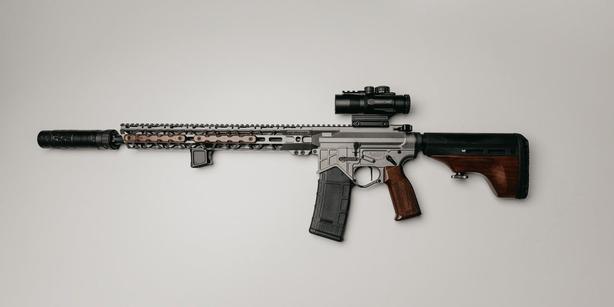 Outdoor accessories for hunting and stock care | WOOX